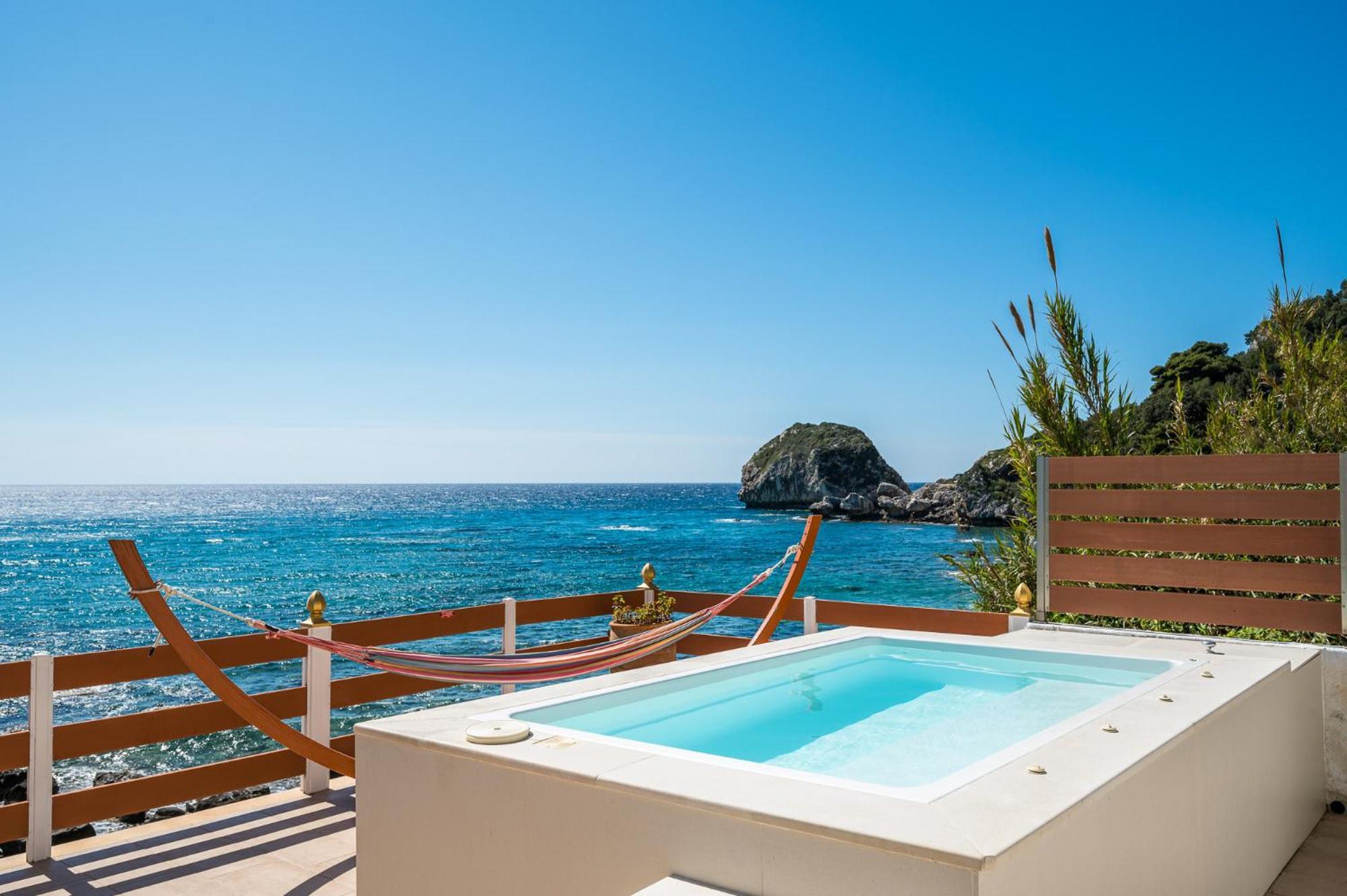 Villa Renata & Villa Filippos With Private Plunge Pool By Konnect 阿齐欧斯·贡多斯 外观 照片